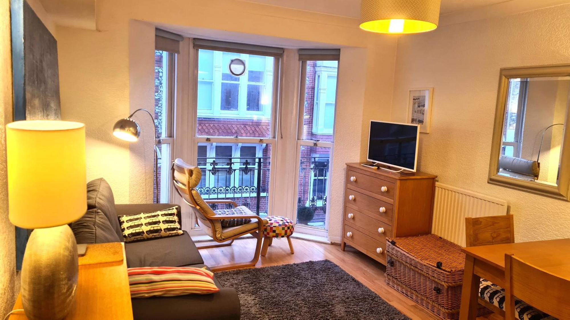 ברייטון Burlington Beach Apartments מראה חיצוני תמונה