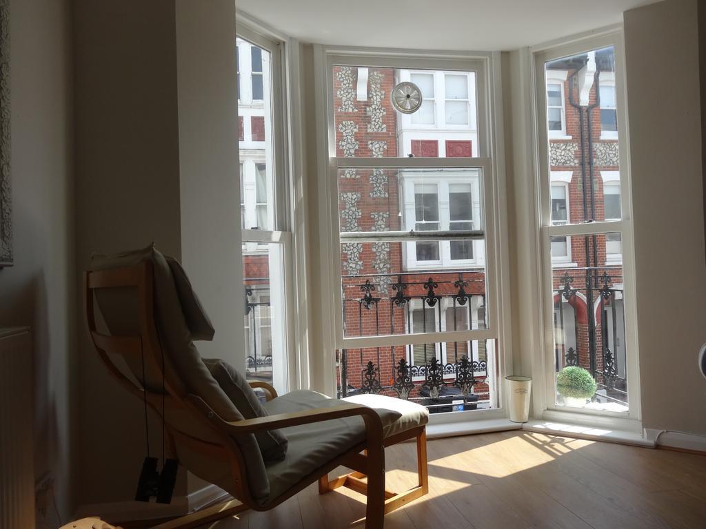 ברייטון Burlington Beach Apartments מראה חיצוני תמונה